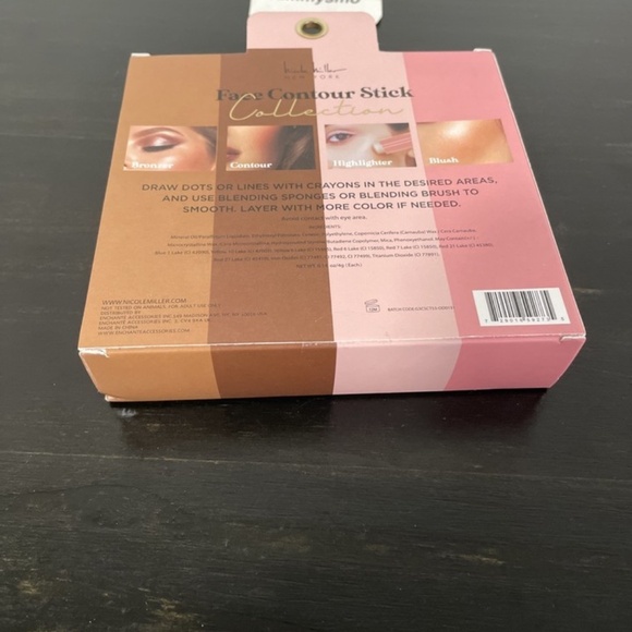 Nicole Miller Face Contour Stick Collection, Natural Glow Kit blush, bronzer - Picture 3 of 4